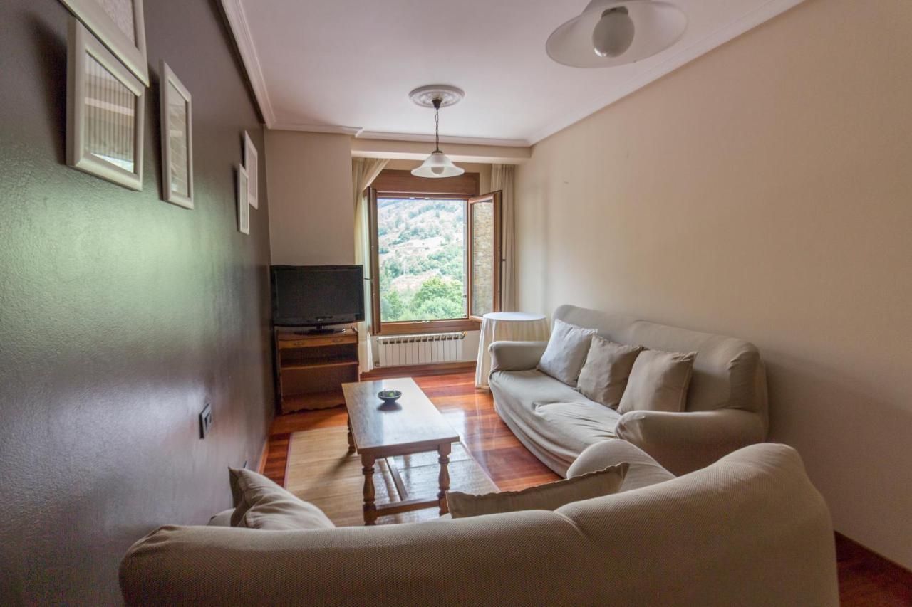 Apartamentos Casa Paulino Taramundi Esterno foto