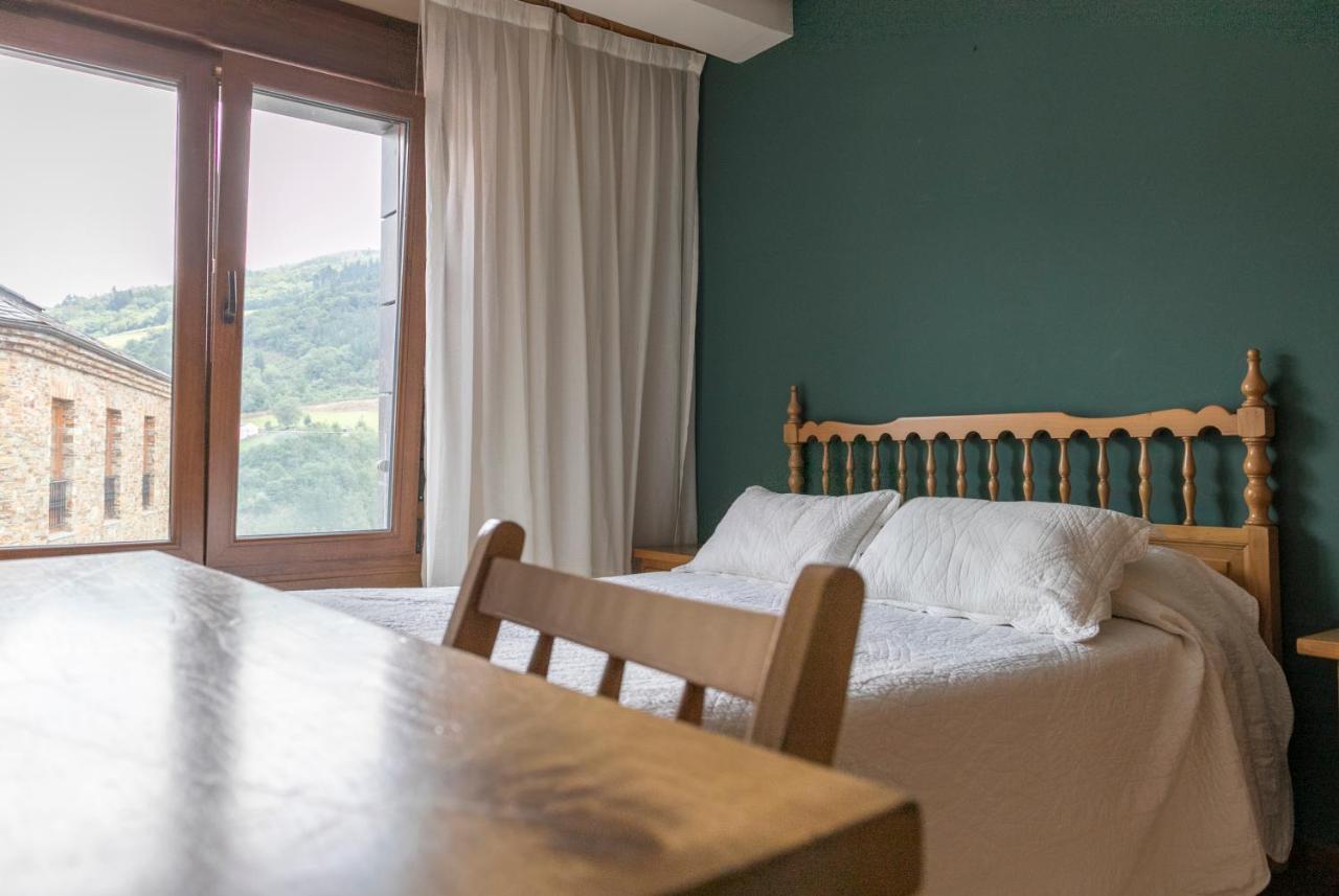 Apartamentos Casa Paulino Taramundi Esterno foto